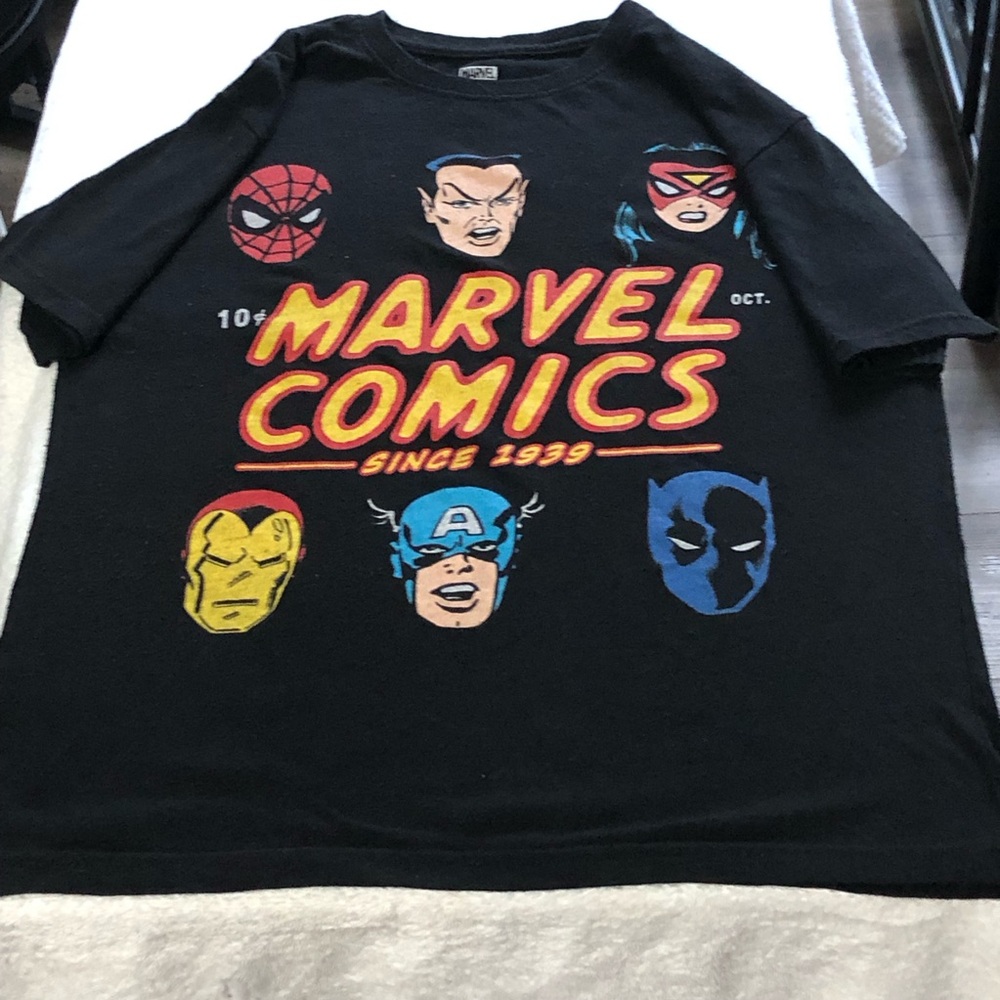 Marvel Comics Black T-Shirt with Colorful Superhero Faces